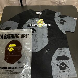 A Bathing Ape Black Graphic Tee - Short Sleeve size L